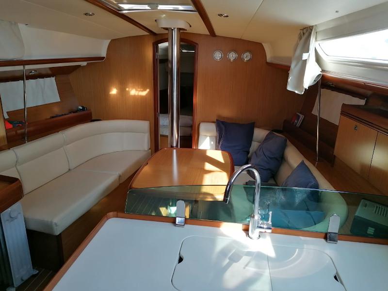 Book yachts online - sailboat - Sun Odyssey 39i - Xenia - rent