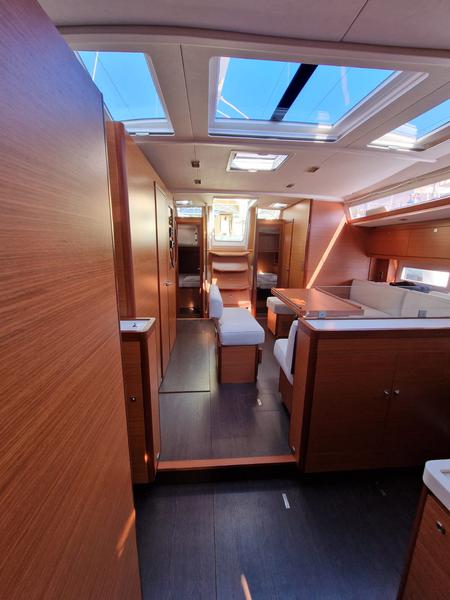Book yachts online - sailboat - Dufour 530 Grand Large - Albus - rent