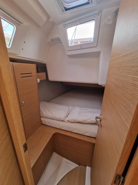 Book yachts online - sailboat - Dufour 360 Grand Large - Barbossa - rent