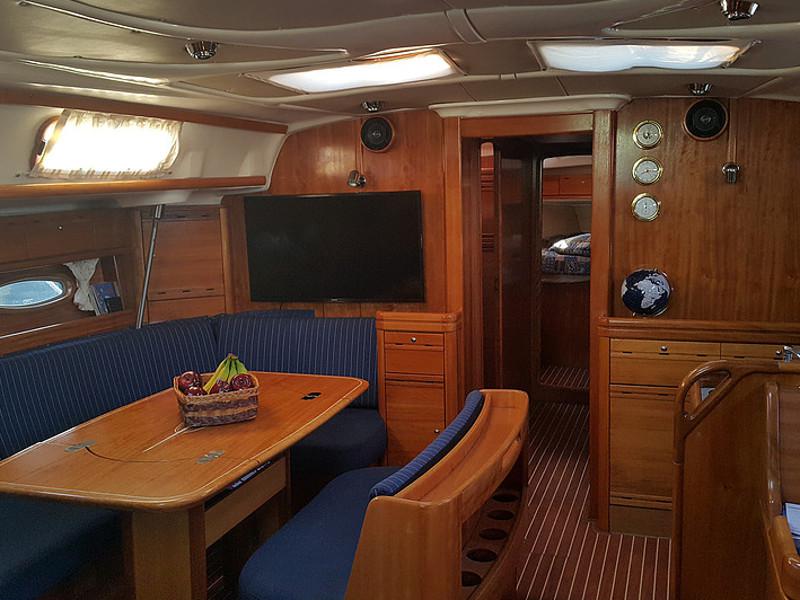 Book yachts online - sailboat - Bavaria 50 - Katla - rent