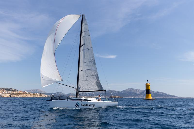 Book yachts online - sailboat - MMW 33 - Cipango - rent