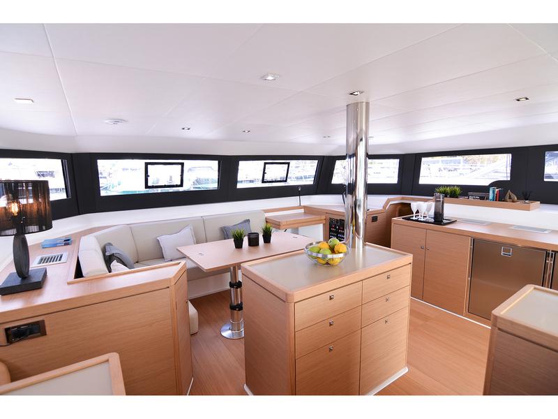 Book yachts online - catamaran - Dufour 48 Catamaran - Mojito - rent