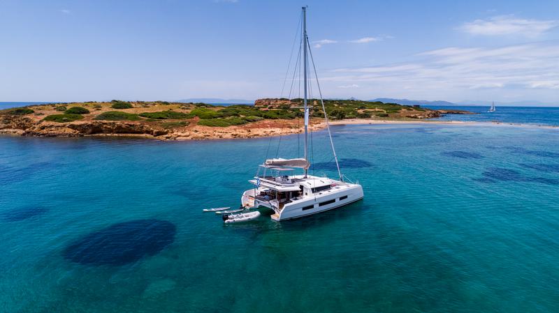 Book yachts online - catamaran - Dufour 48 Catamaran - Mojito - rent