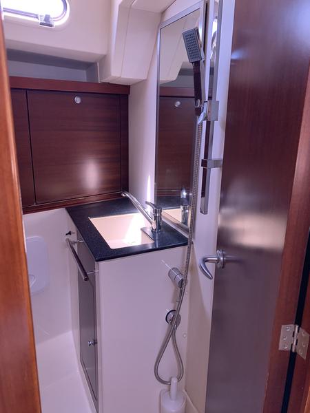 Book yachts online - sailboat - Hanse 430 - PANTA REI - rent