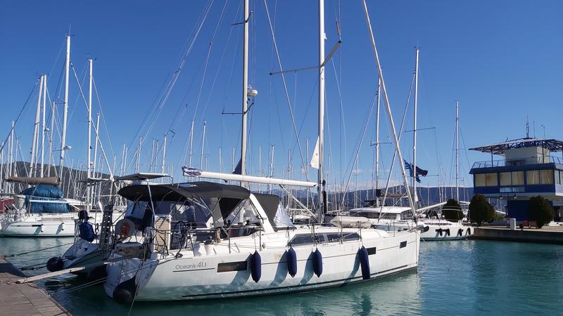 Book yachts online - sailboat - Oceanis 41.1 - Nafsika - rent
