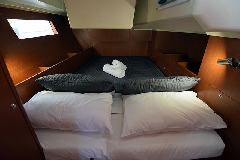 Book yachts online - sailboat - Oceanis 41.1 - Norma (Refit 2022) - rent