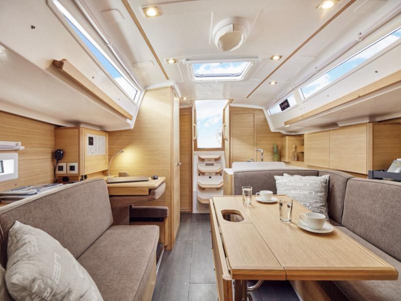 Book yachts online - sailboat - Elan E4 - Paris - rent
