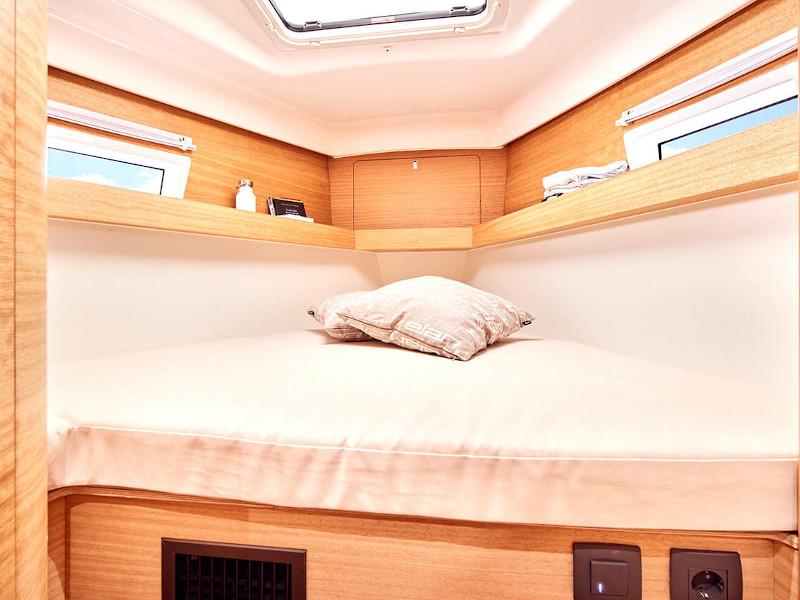 Book yachts online - sailboat - Elan Impression 45.1 - Diana - rent