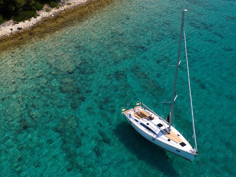 Book yachts online - sailboat - Elan Impression 45.1 - Diana - rent