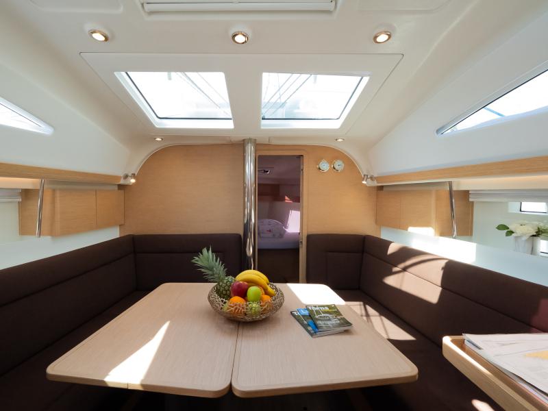 Book yachts online - sailboat - Elan 40 Impression - Anadea - rent