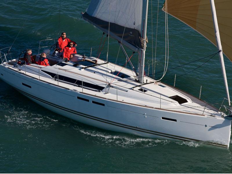 Book yachts online - sailboat - Sun Odyssey 439 - James - rent