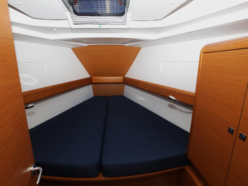 Book yachts online - sailboat - Sun Odyssey 439 - Vasco - rent