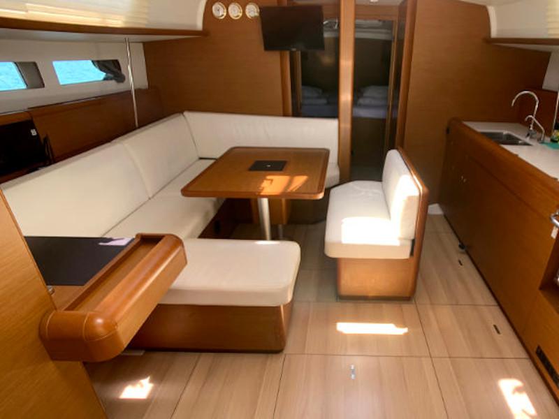Book yachts online - sailboat - Sun Odyssey 479 - Anna - rent