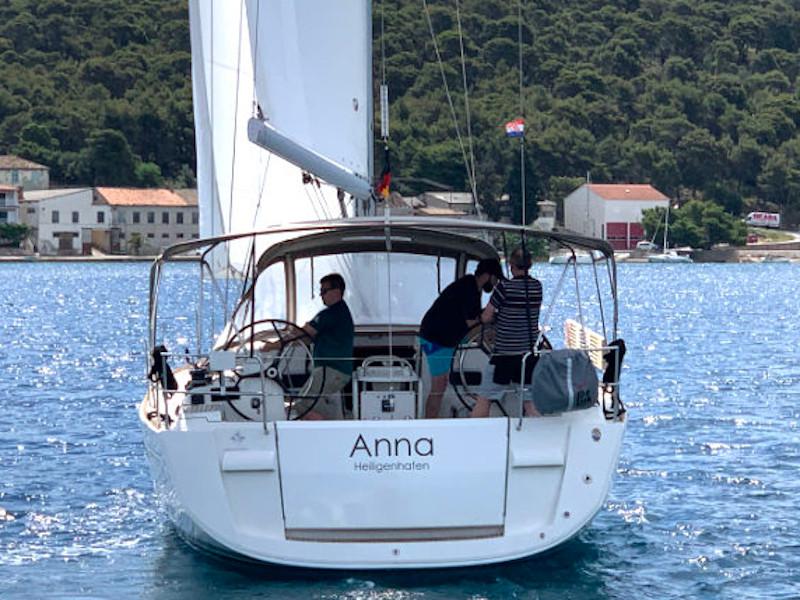 Book yachts online - sailboat - Sun Odyssey 479 - Anna - rent