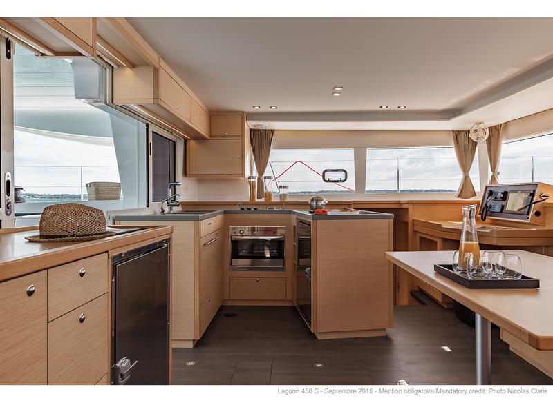Book yachts online - catamaran - Lagoon 450F - SAMOGON - rent