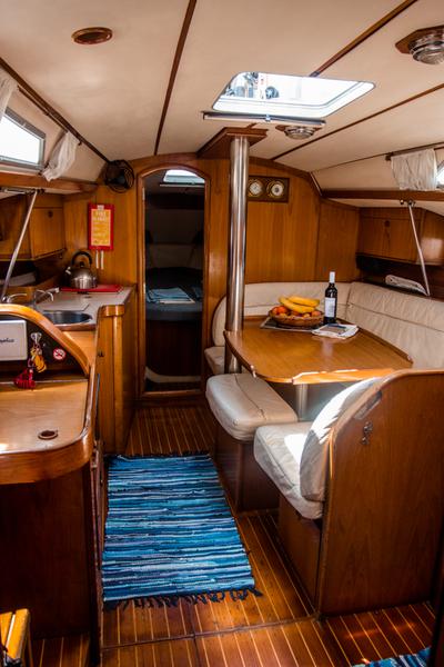 Book yachts online - sailboat - Sun Odyssey 33 - Sophia - rent