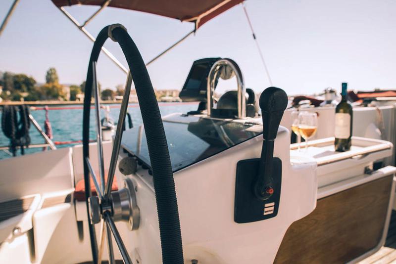 Book yachts online - sailboat - Oceanis 411 Clipper - Erika - rent