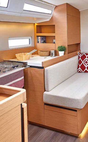 Book yachts online - sailboat - Sun Odyssey 410 - Lyon - rent