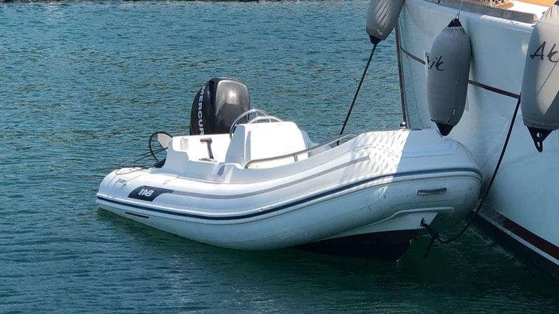 Book yachts online - catamaran - Lagoon 440 - Akik - rent