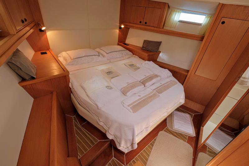 Book yachts online - sailboat - Sun Odyssey 54DS - Umutt - rent