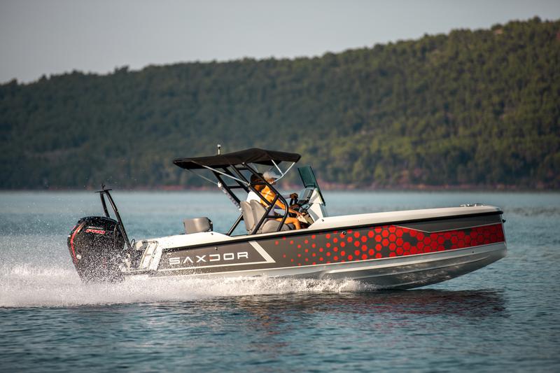 Book yachts online - motorboat - Saxdor 200 Sport - 115 Mercury - Delta - rent