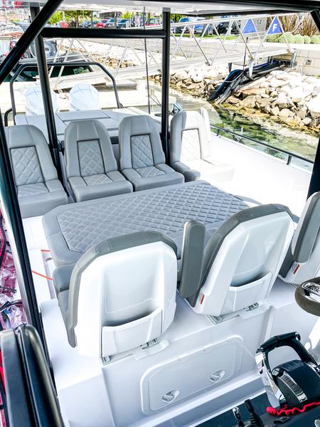 Book yachts online - motorboat - Axopar 37 Sun Top - Malisol - rent