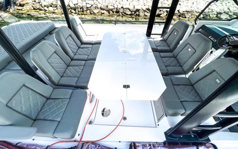 Book yachts online - motorboat - Axopar 37 Sun Top - Malisol - rent
