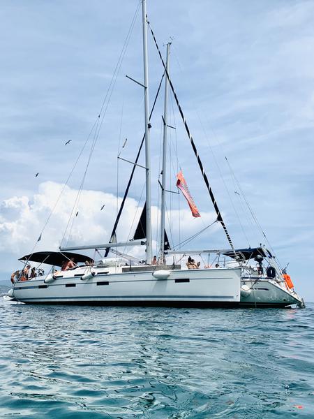 Book yachts online - sailboat - Bavaria 40 - Paola - rent