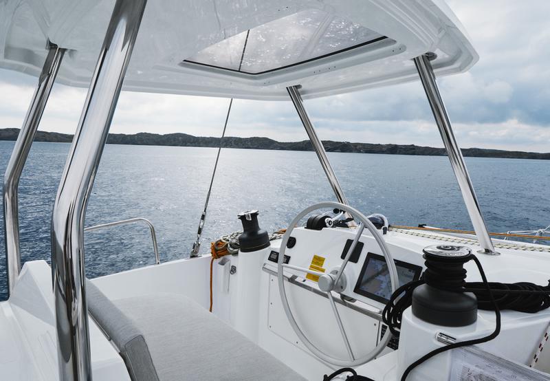 Book yachts online - catamaran - Bali 4.4 3 cab - SAID - rent