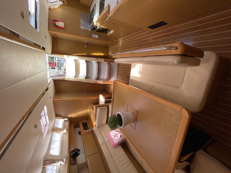 Book yachts online - sailboat - Sun Odyssey 44 i - Beethoven ( with Bowthruster ,Solar Panels) - rent
