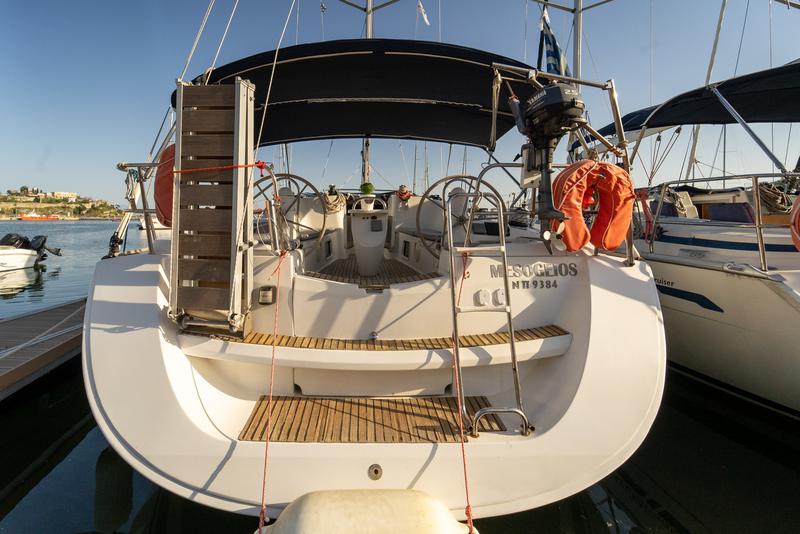 Book yachts online - sailboat - Sun Odyssey 42 i - Mesogeios - rent
