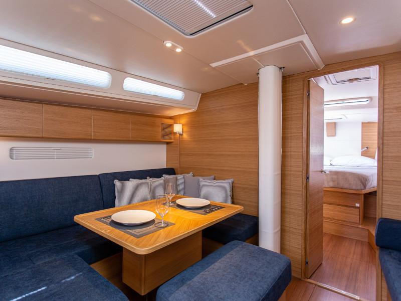 Book yachts online - sailboat - X-Yachts X4.6 - Athena - rent