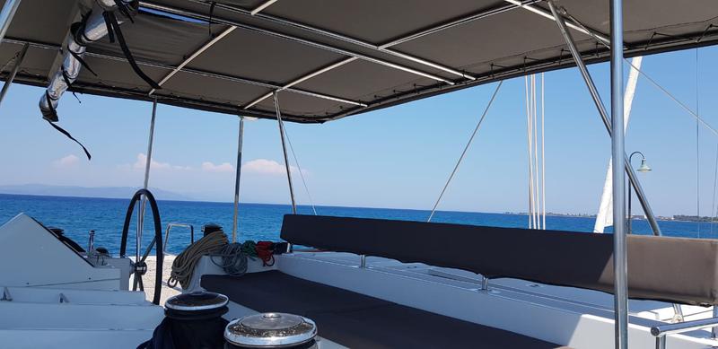 Book yachts online - catamaran - Lagoon 450 Fly - ISMA - rent