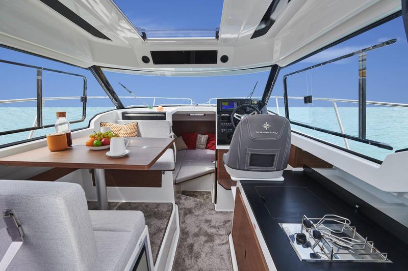Book yachts online - motorboat - Merry Fisher 795 Serie 2 - Chill Out - rent