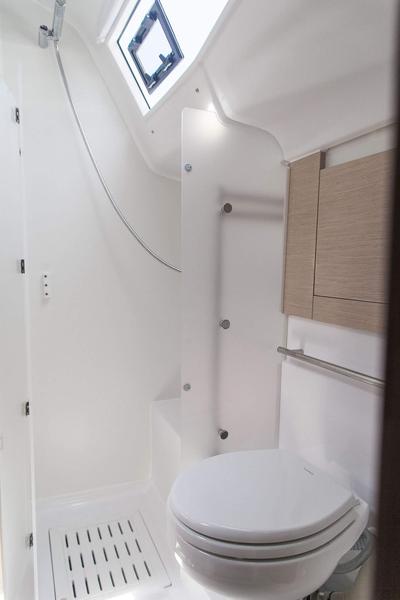 Book yachts online - sailboat - Elan 45 Impression - IBISS - rent