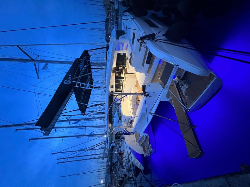 Book yachts online - catamaran - Lagoon 46 - GALAXY (air condition, generator, water maker)    _Skippered Only_ - rent