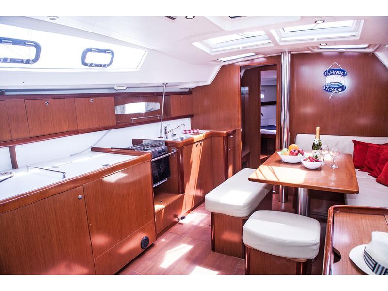 Book yachts online - sailboat - Oceanis 46 - STAVROS TOU NOTOU - rent