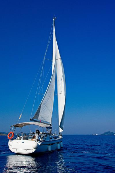 Book yachts online - sailboat - Bavaria Cruiser 41 - MH 70 - rent