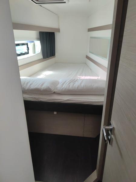 Book yachts online - catamaran - Fountaine Pajot Isla 40 - Isla (Wm+Solar Pan) - rent