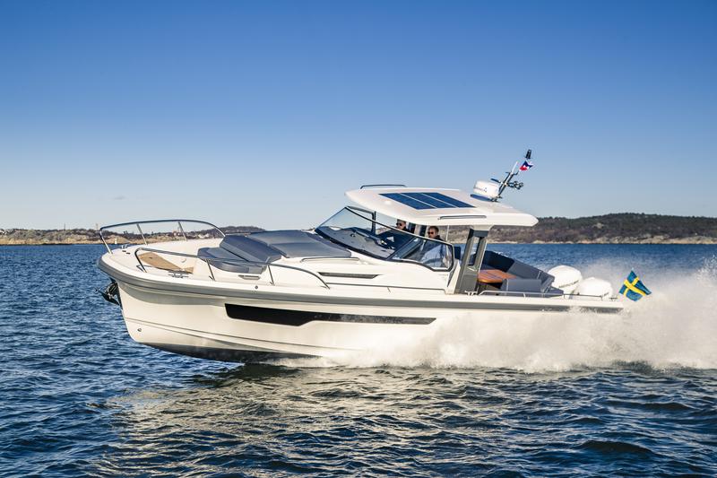 Book yachts online - motorboat - Nimbus Tender T11 - RUDDY - rent