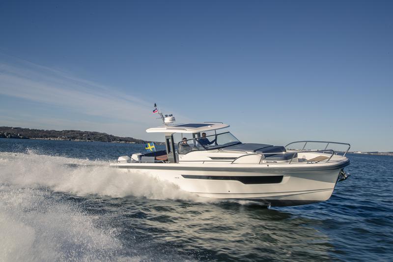 Book yachts online - motorboat - Nimbus Tender T11 - RUDDY - rent