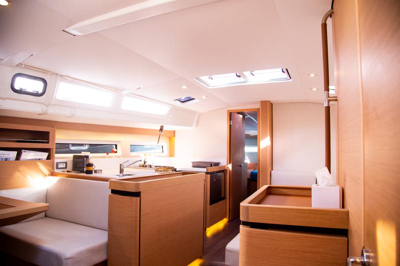 Book yachts online - sailboat - Sun Odyssey 490 - Eitan - rent