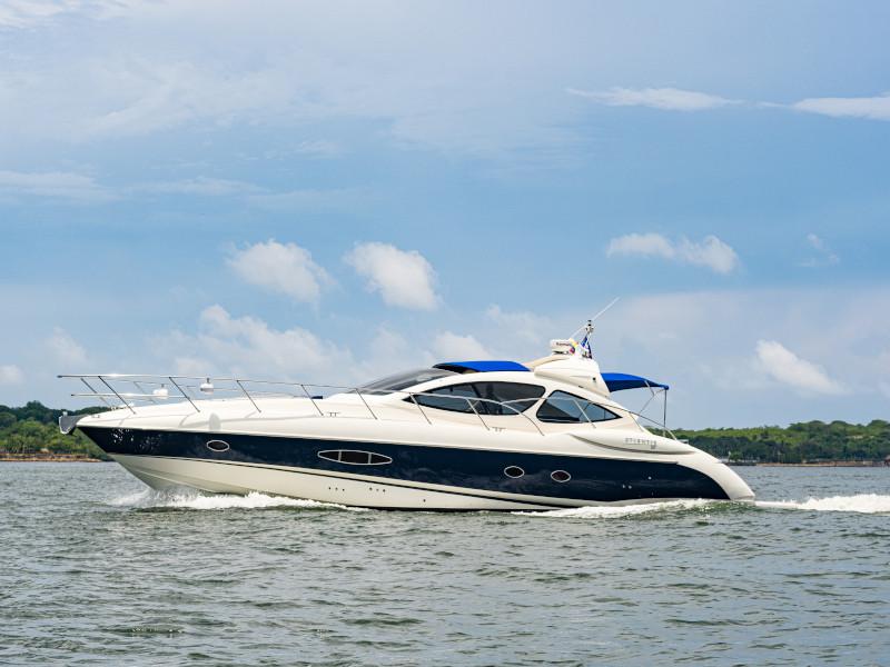 Book yachts online - motorboat - Azimut 55 - Atlantis - rent