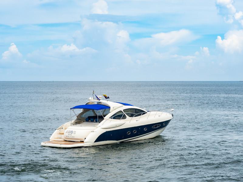 Book yachts online - motorboat - Azimut 55 - Atlantis - rent