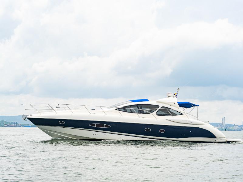 Book yachts online - motorboat - Azimut 55 - Atlantis - rent