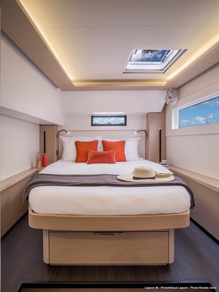 Book yachts online - catamaran - Lagoon 46 - Joansea (crewed) - rent