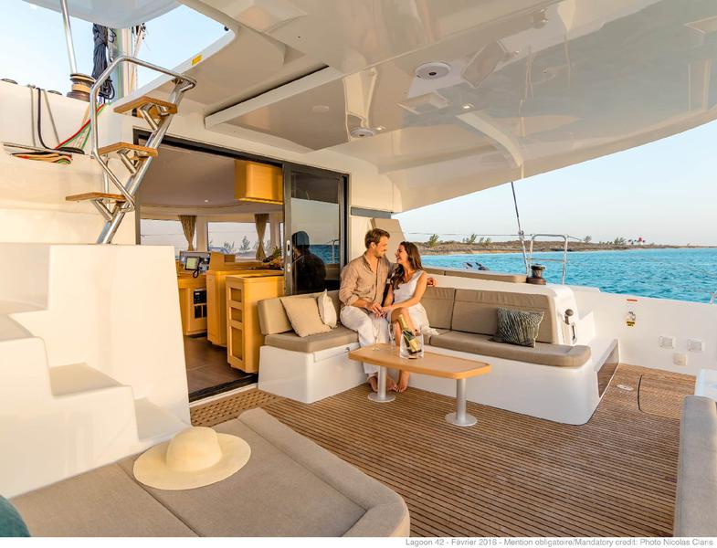 Book yachts online - catamaran - Lagoon 42 Owner Version - ALINA - rent