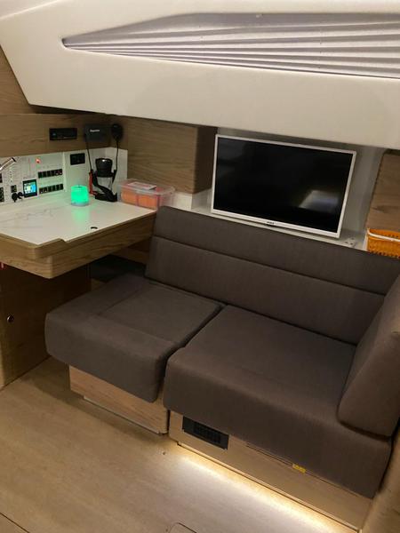 Book yachts online - sailboat - Elan 50  Impression - THERAPY - rent
