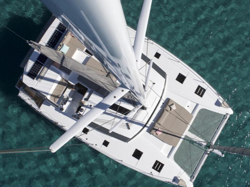 Book yachts online - catamaran - Saona 47 - Nocrala - rent