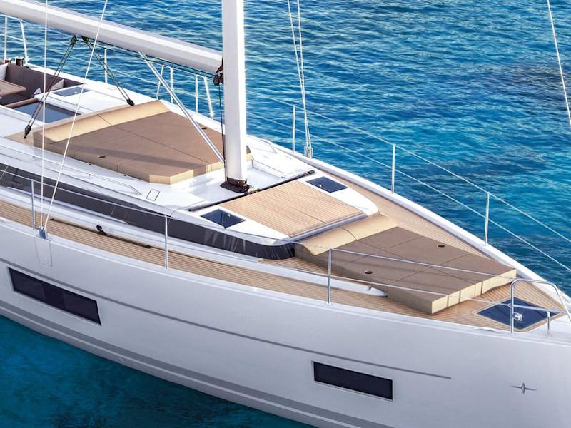 Book yachts online - sailboat - Bavaria C45 - SR III - rent